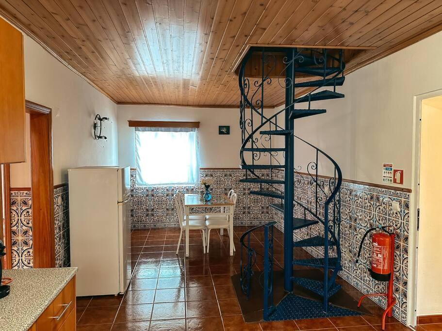 Appartamento Luana House Biscoitos  Esterno foto